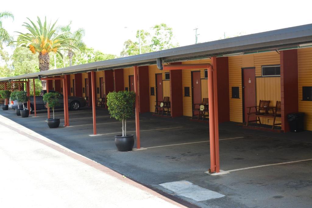 Motel Oasis Kingaroy Esterno foto