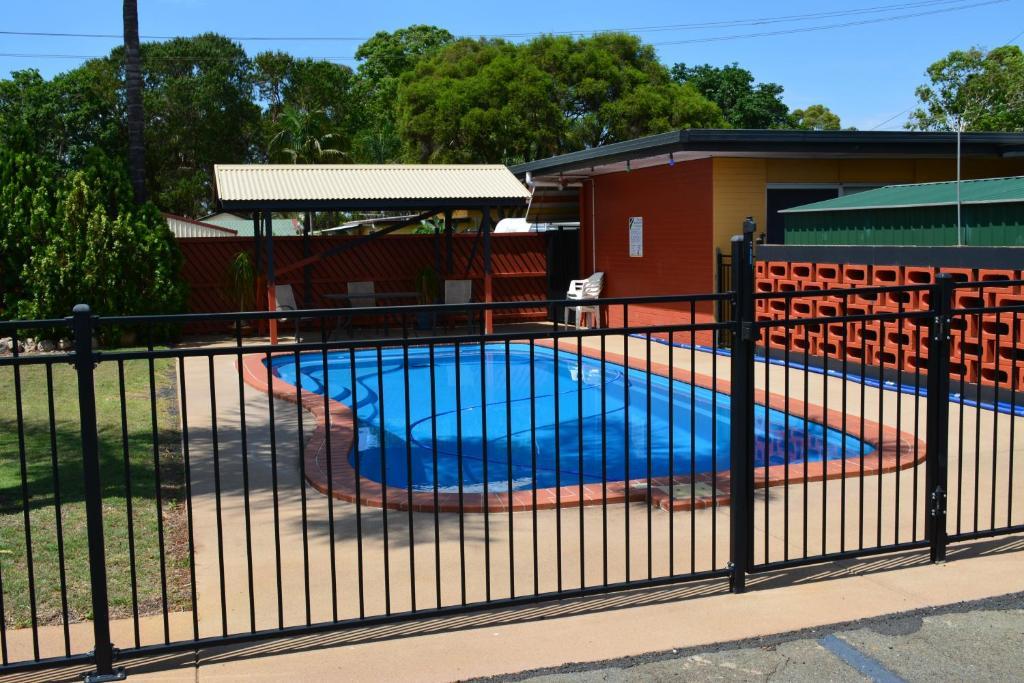 Motel Oasis Kingaroy Esterno foto