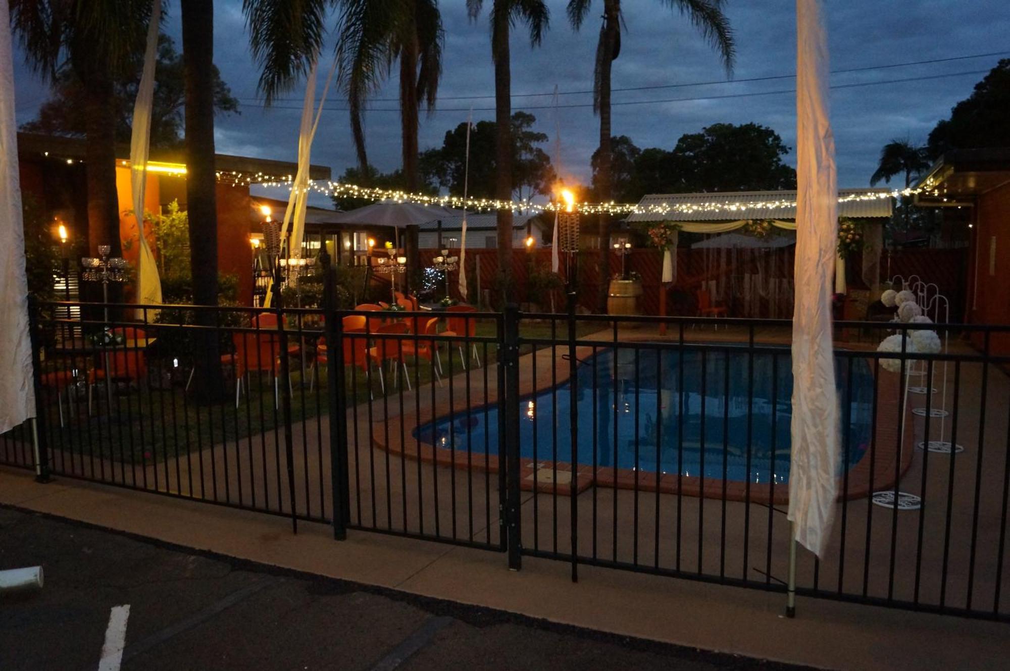 Motel Oasis Kingaroy Esterno foto