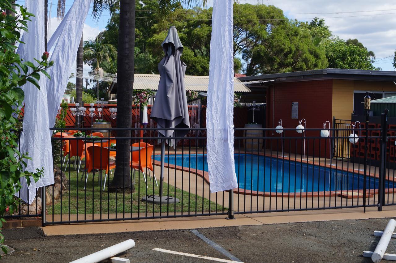 Motel Oasis Kingaroy Esterno foto