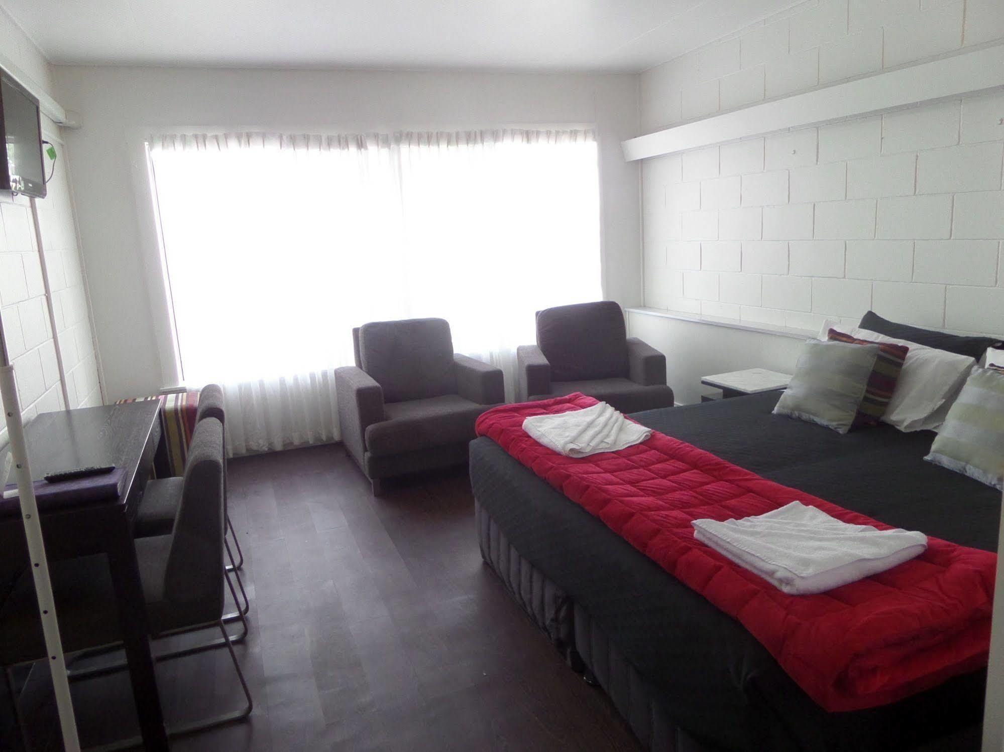 Motel Oasis Kingaroy Esterno foto