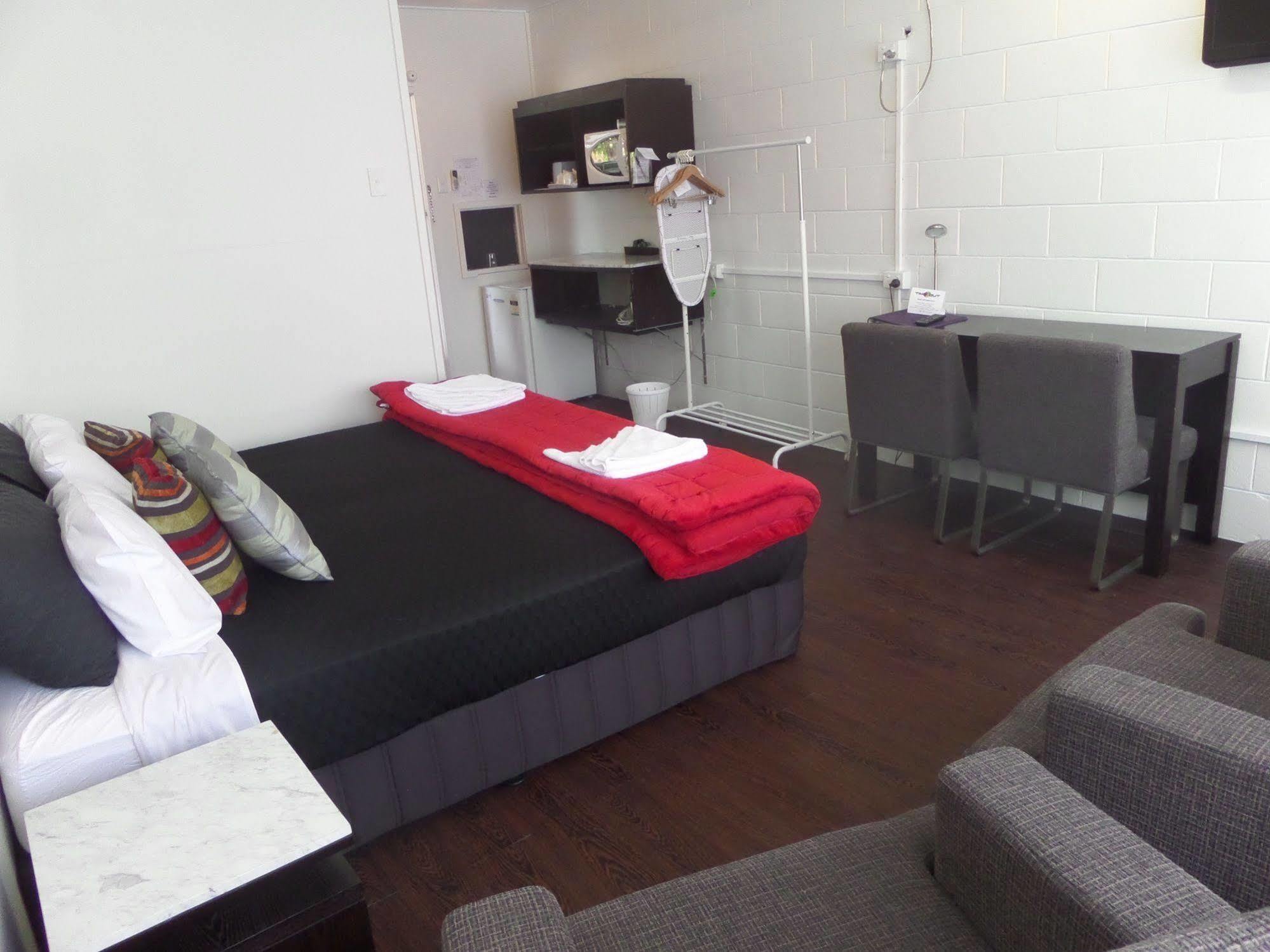Motel Oasis Kingaroy Esterno foto